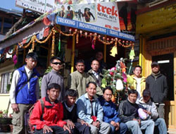 trek-nepal-intl-p1.jpg