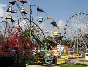 bhrikutimandapfunpark-p1.jpg