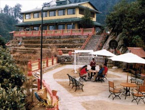 everestpanaromaresort-p1.jpg