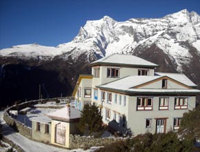 everestsherparesort-p1.jpg