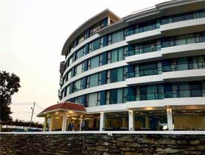 himalayanfronthotel-p1.jpg