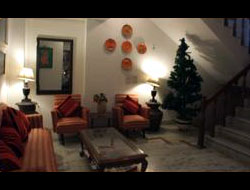 hotel-lion-p1.jpg
