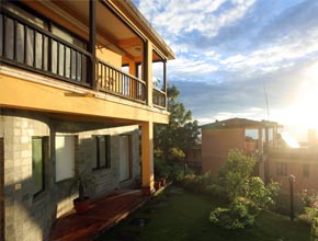 hotelchautari-p1.jpg