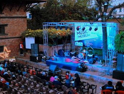 house-of-music-p1.jpg
