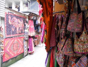 rajdhanihandicraft-p1.jpg