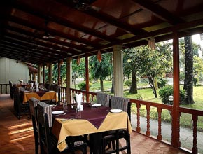 uniquewildresort-p1.jpg