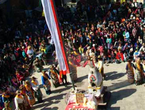 lhosar_p1.jpg